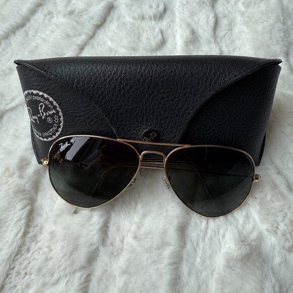 Ray-Ban RB3025 Aviator Classic Polarized Sunglasses - Picture 2 of 9